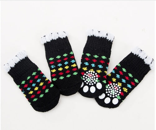 Non-Slip Pet Socks – For Indoor Paw Protection - EzPets Shop