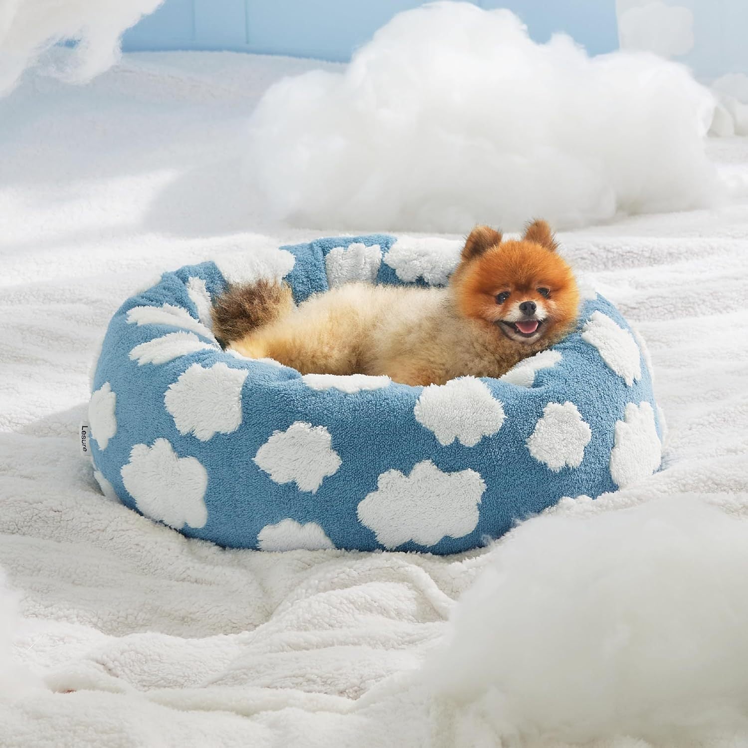 Cozy Donut Cat Bed with Anti-Slip Bottom & Plush Lining - EzPets Shop