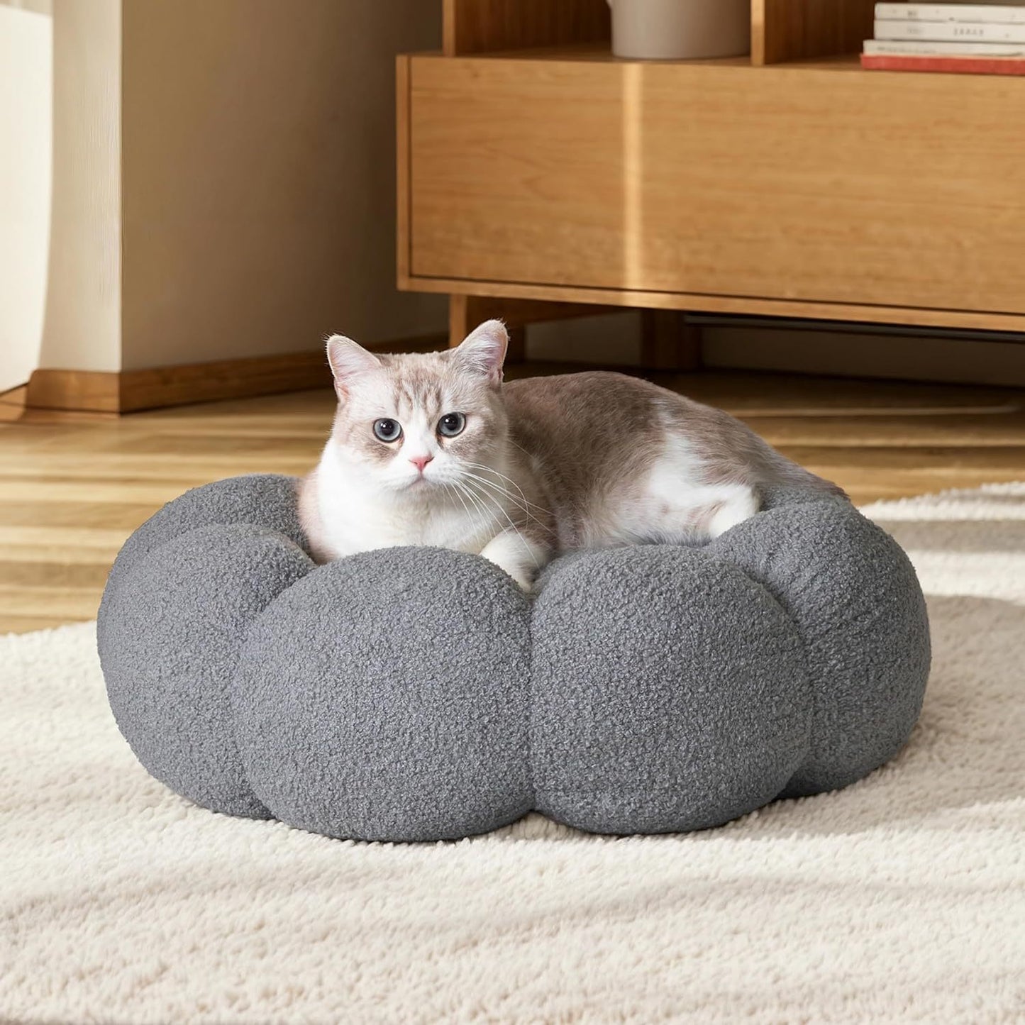 Calming Donut Bed – Sherpa Plush for Cats & Dogs - EzPets Shop
